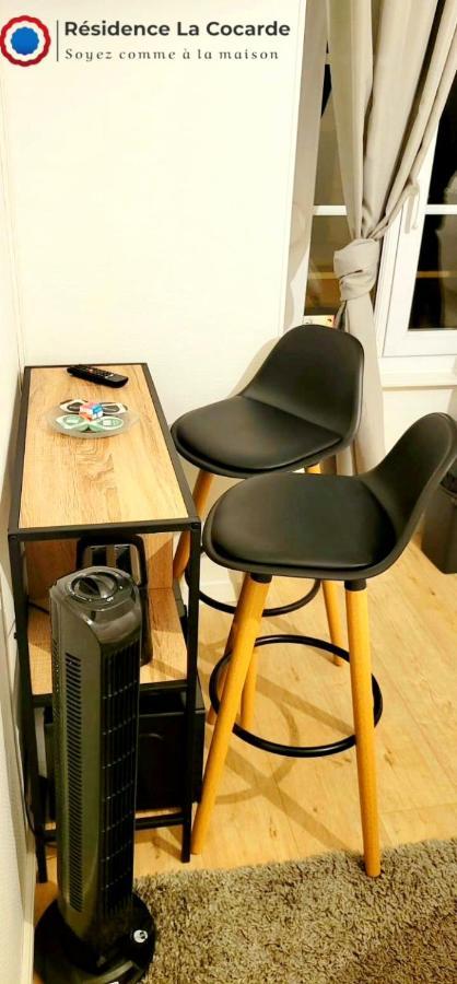 Residence La Cocarde, Suites Type Appartements ブールジュ エクステリア 写真