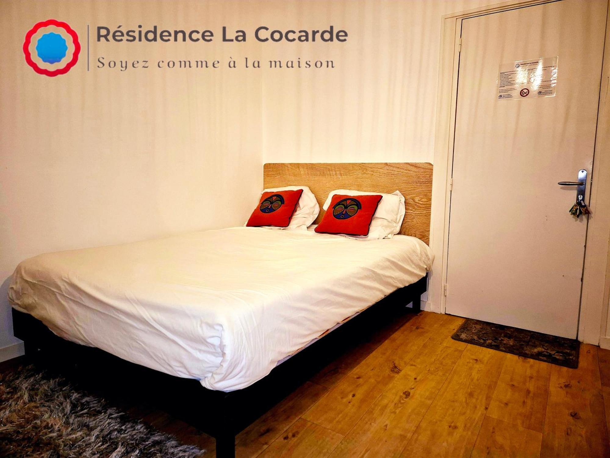 Residence La Cocarde, Suites Type Appartements ブールジュ エクステリア 写真